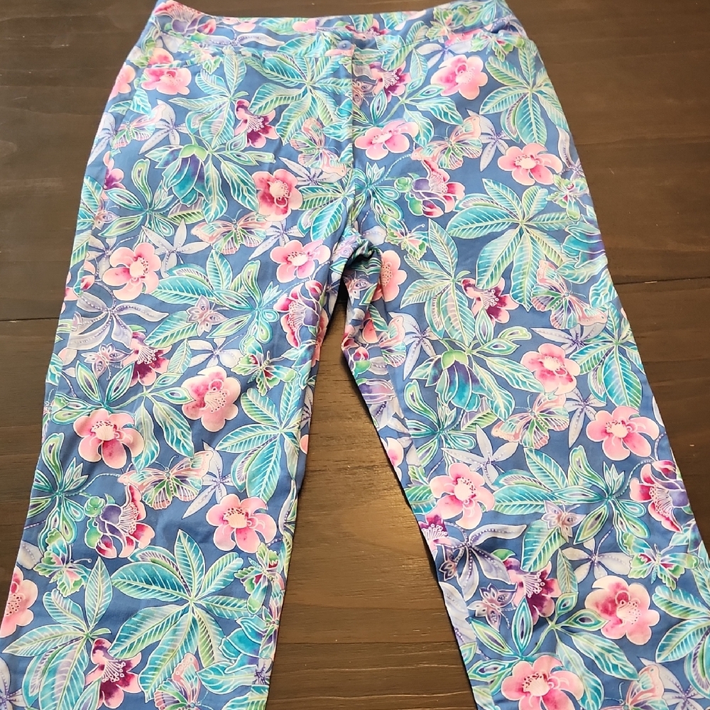 Peck & Peck Club Floral & Butterflies Capris Sz 10
